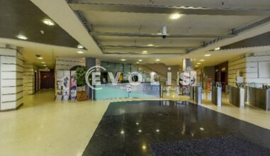 1 Boulevard De L'Europe, Poissy for lease Interior Photo- Image 1 of 3