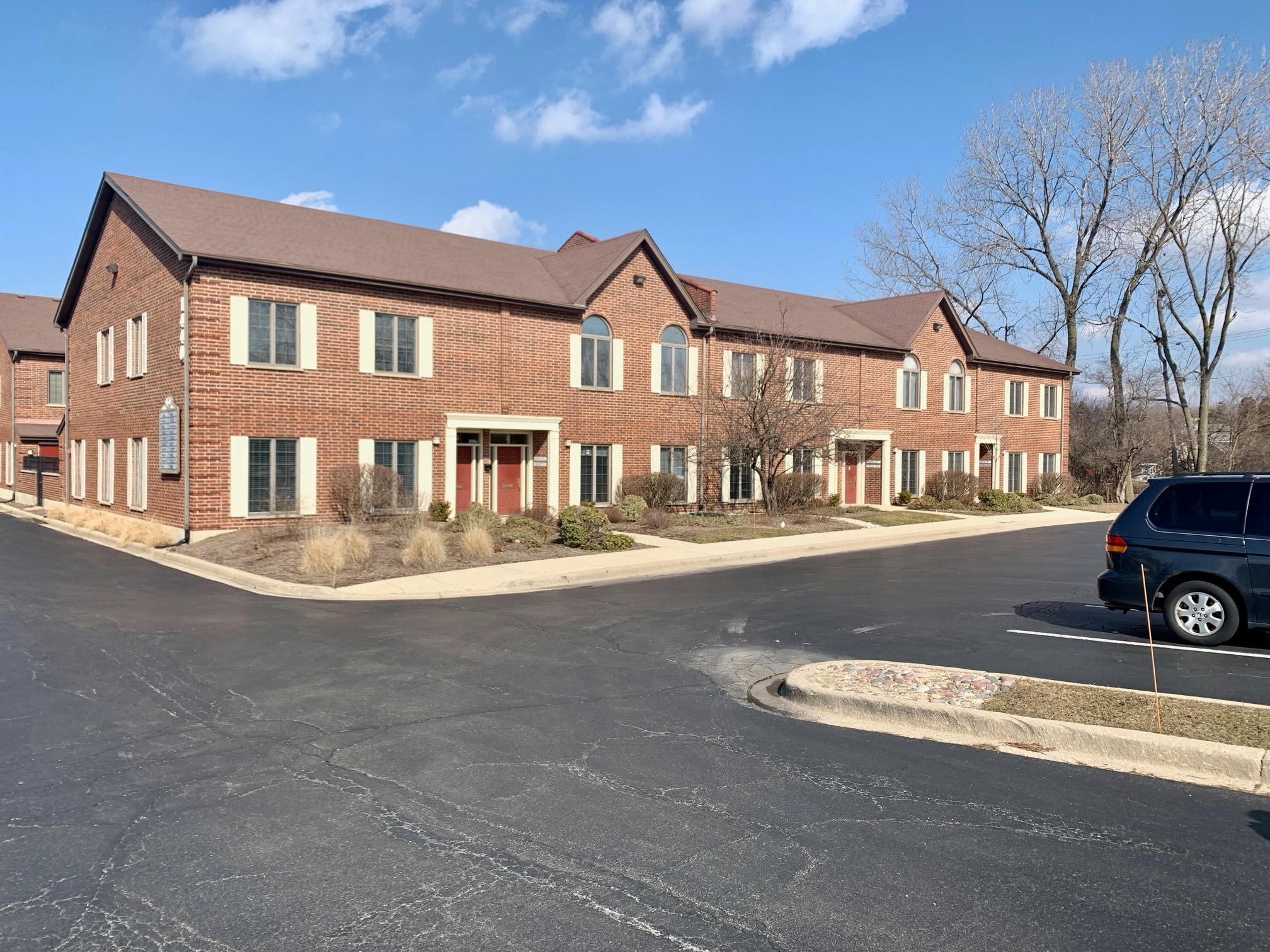 1440 Maple Ave, Lisle, IL for sale Primary Photo- Image 1 of 6