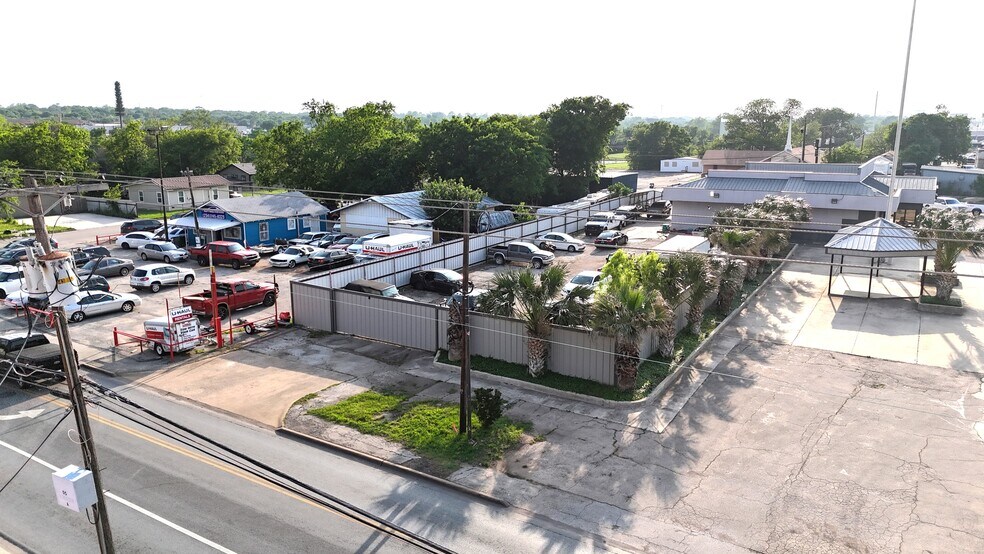 404 E Veterans Memorial Blvd, Killeen, TX à vendre - Photo du bâtiment - Image 3 de 13
