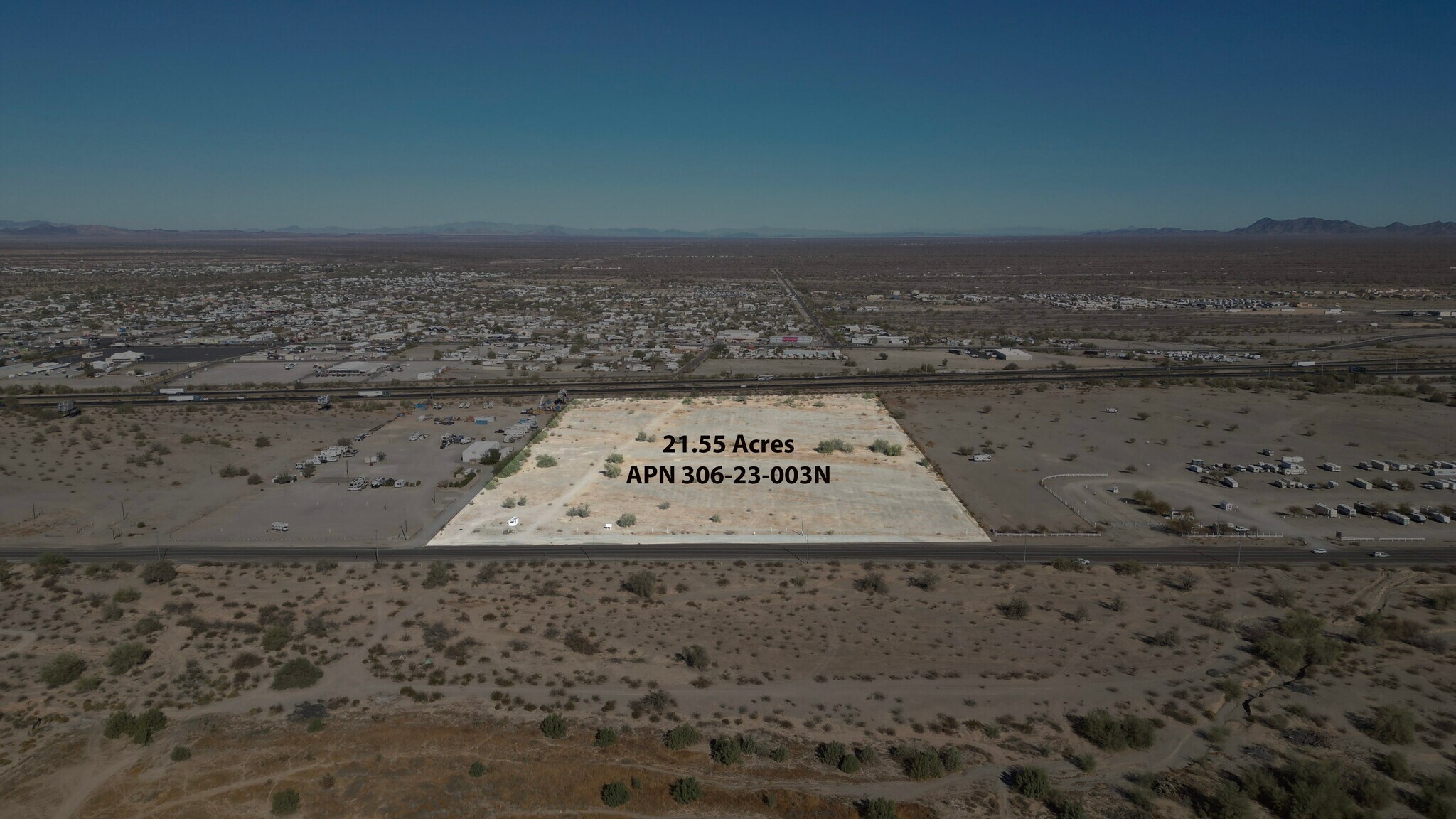 404 E Kuehn St, Quartzsite, AZ à vendre Photo du bâtiment- Image 1 de 1