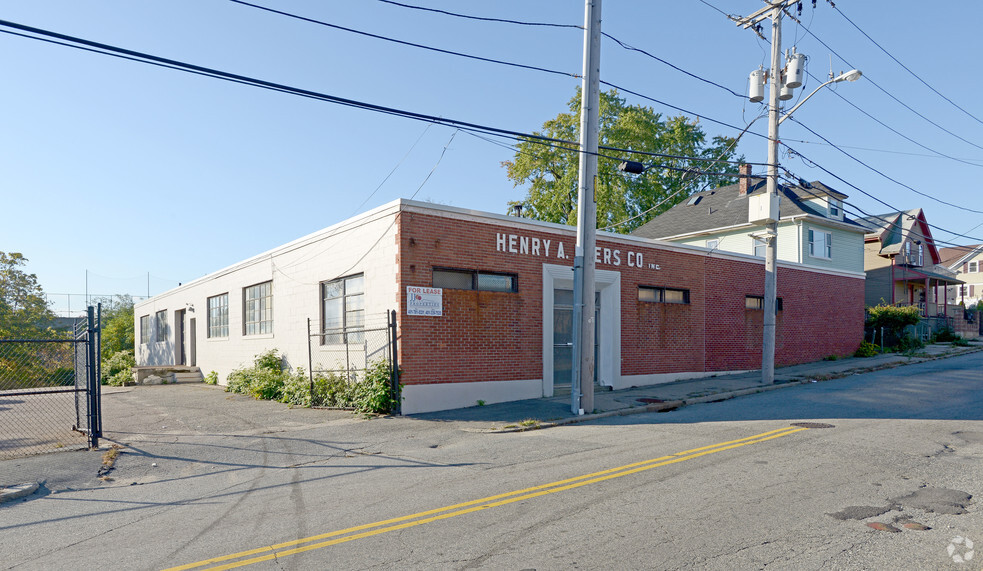 72 Oxford St, Providence, RI à vendre - Photo principale - Image 1 de 1