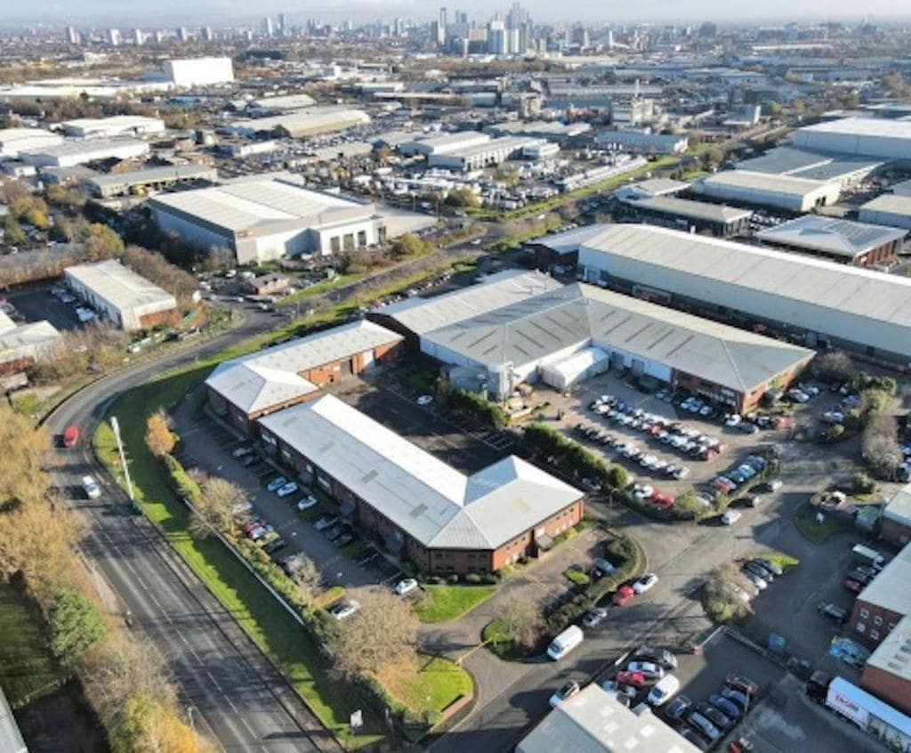 Broadkoak, Manchester for lease Building Photo- Image 1 of 2