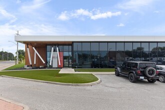 1350 Provincial Rd, Windsor, ON for lease Building Photo- Image 2 of 41