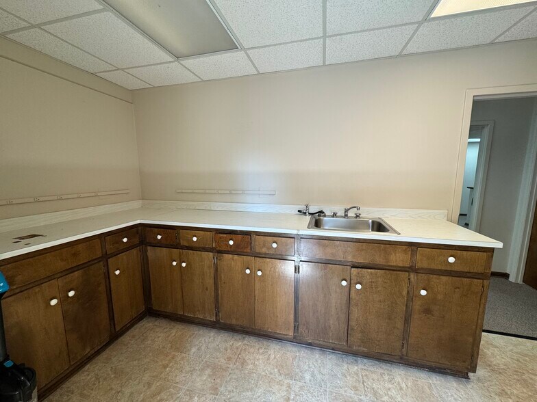 411 W Gordon St, Thomaston, GA à vendre - Photo du bâtiment - Image 3 de 10