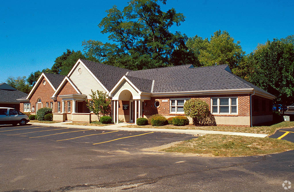 1246 Nilles Rd, Fairfield, OH for sale Primary Photo- Image 1 of 1