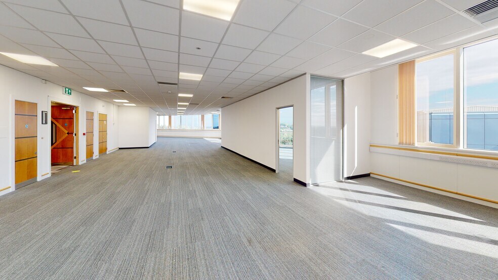 1 Ironmasters Way, Telford à louer - Numérisation 3D de Matterport - Image 3 de 13