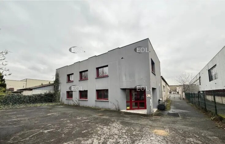 Flex dans Fontenay-sous-Bois à louer Photo du bâtiment- Image 1 de 34