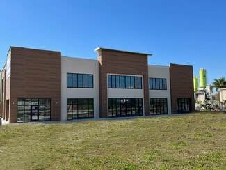 More details for 5824 W Linebaugh Ave, Tampa, FL - Industrial for Lease