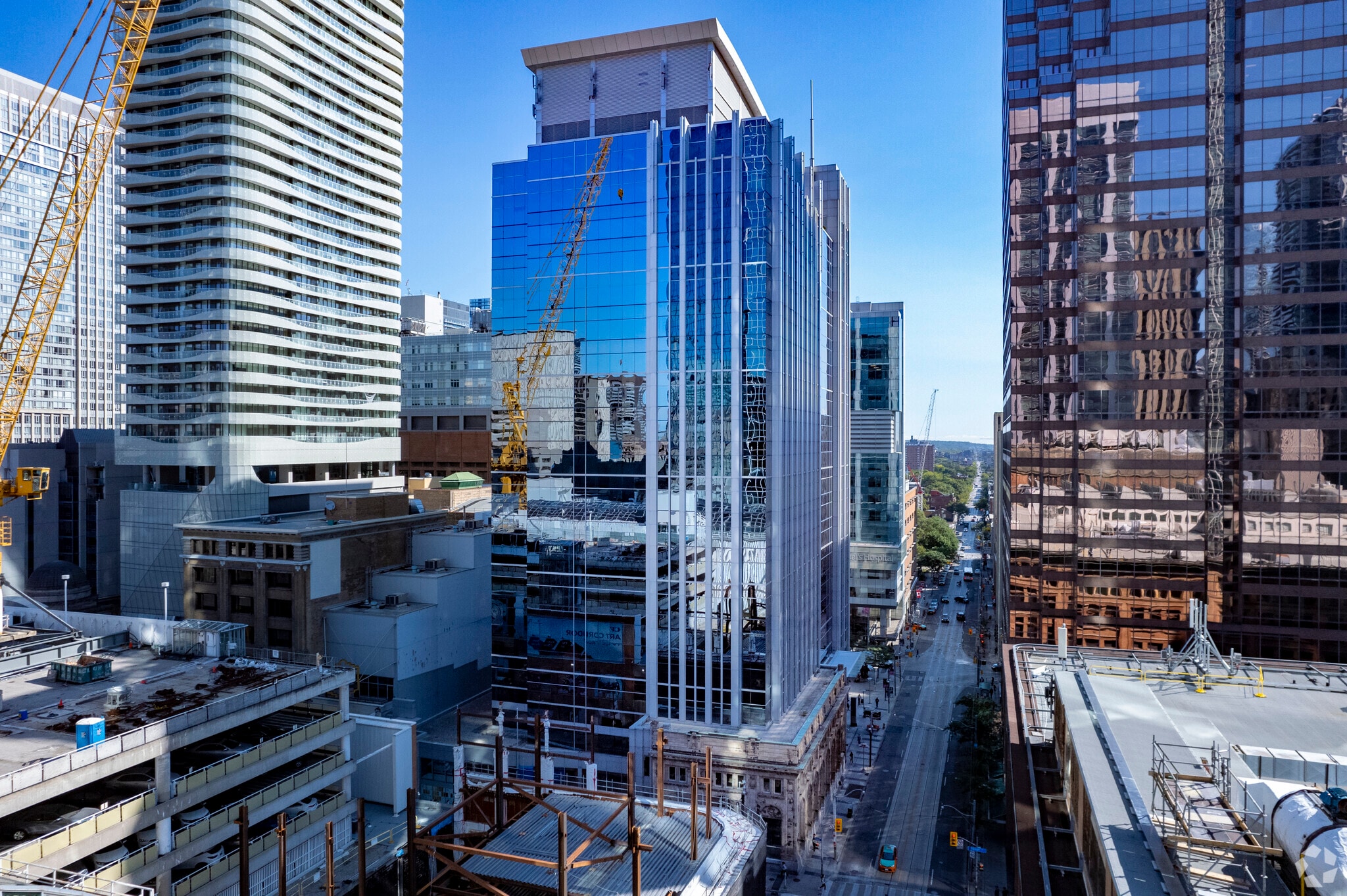 2 Queen St E, Toronto, ON for sale Primary Photo- Image 1 of 1