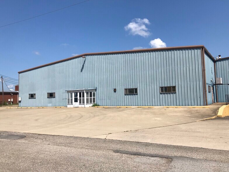 2005-2009 E Voorhees St, Danville, IL à louer - Photo du bâtiment - Image 2 de 5