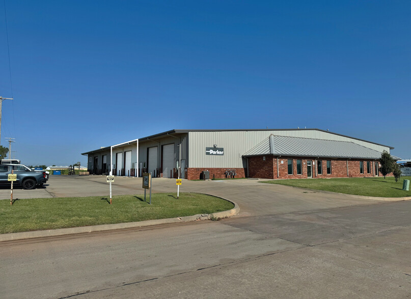 6301 Superior Ave, Oklahoma City, OK for lease - Building Photo - Image 1 of 3