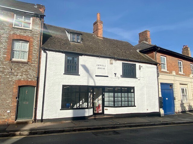 50 High St, Hungerford à louer Photo du bâtiment- Image 1 de 4