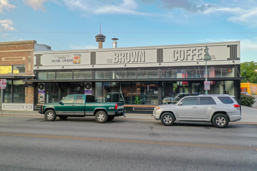 812 S Alamo St, San Antonio, TX for lease - Building Photo - Image 2 of 4