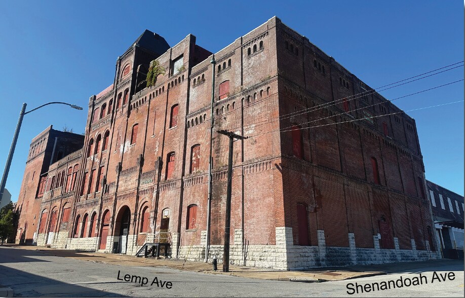 2301-2303 Lemp Ave, Saint Louis, MO à vendre - Photo du bâtiment - Image 1 de 2