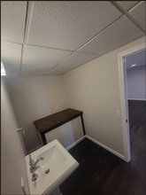 111 Meadow St, Warwick, RI for lease Interior Photo- Image 2 of 8