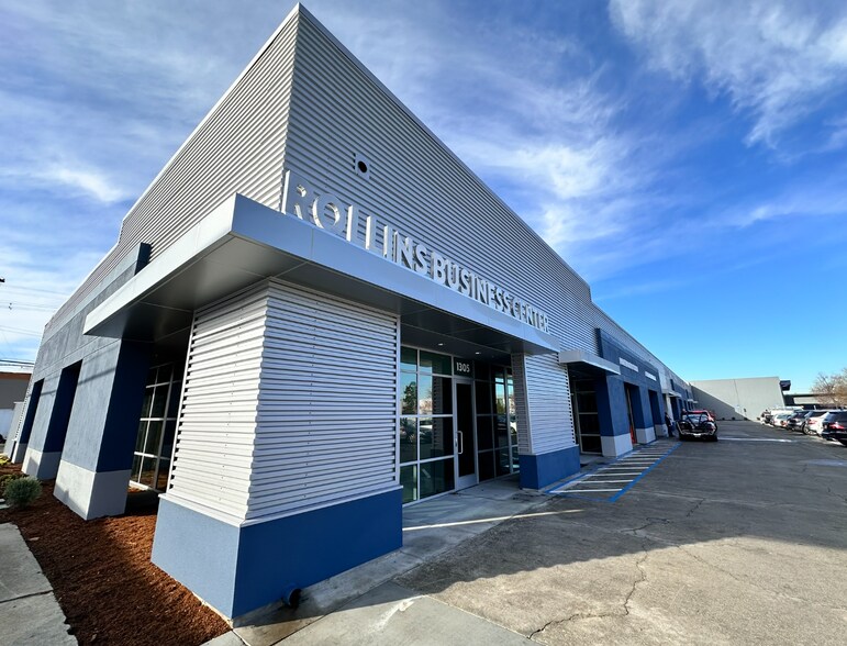 1305-1331 Rollins Rd, Burlingame, CA à louer - Photo du bâtiment - Image 3 de 24