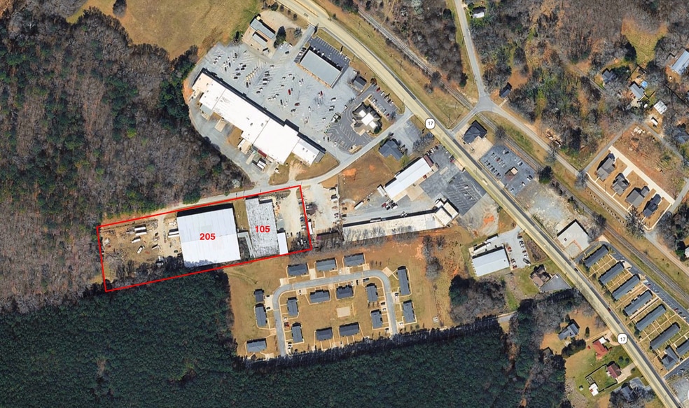 105-205 Silo Ln, Lavonia, GA for sale - Building Photo - Image 2 of 4