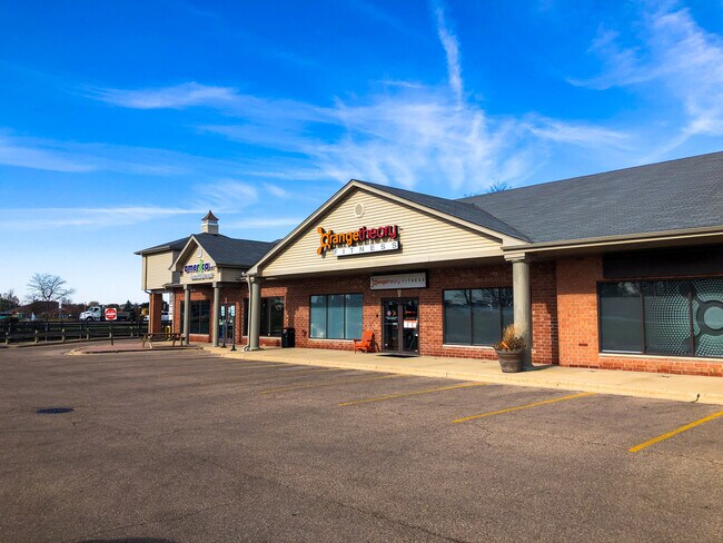 More details for 2401 Kaneville Rd, Geneva, IL - Retail for Lease