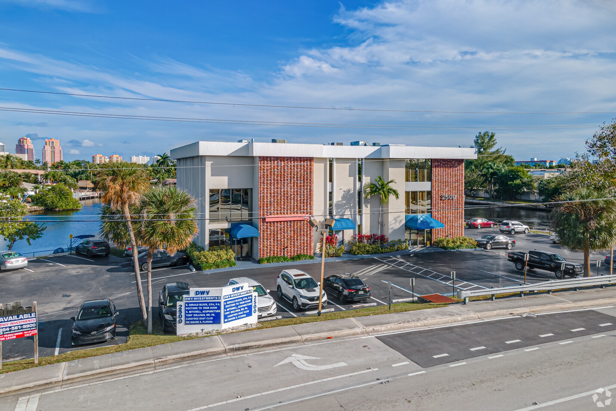 2500 N Federal Hwy, Fort Lauderdale, FL à louer Photo du bâtiment- Image 1 de 14
