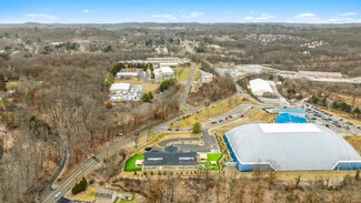 Plus de détails pour 2318 Wildwood Rd, Gibsonia, PA - Spécialité à vendre