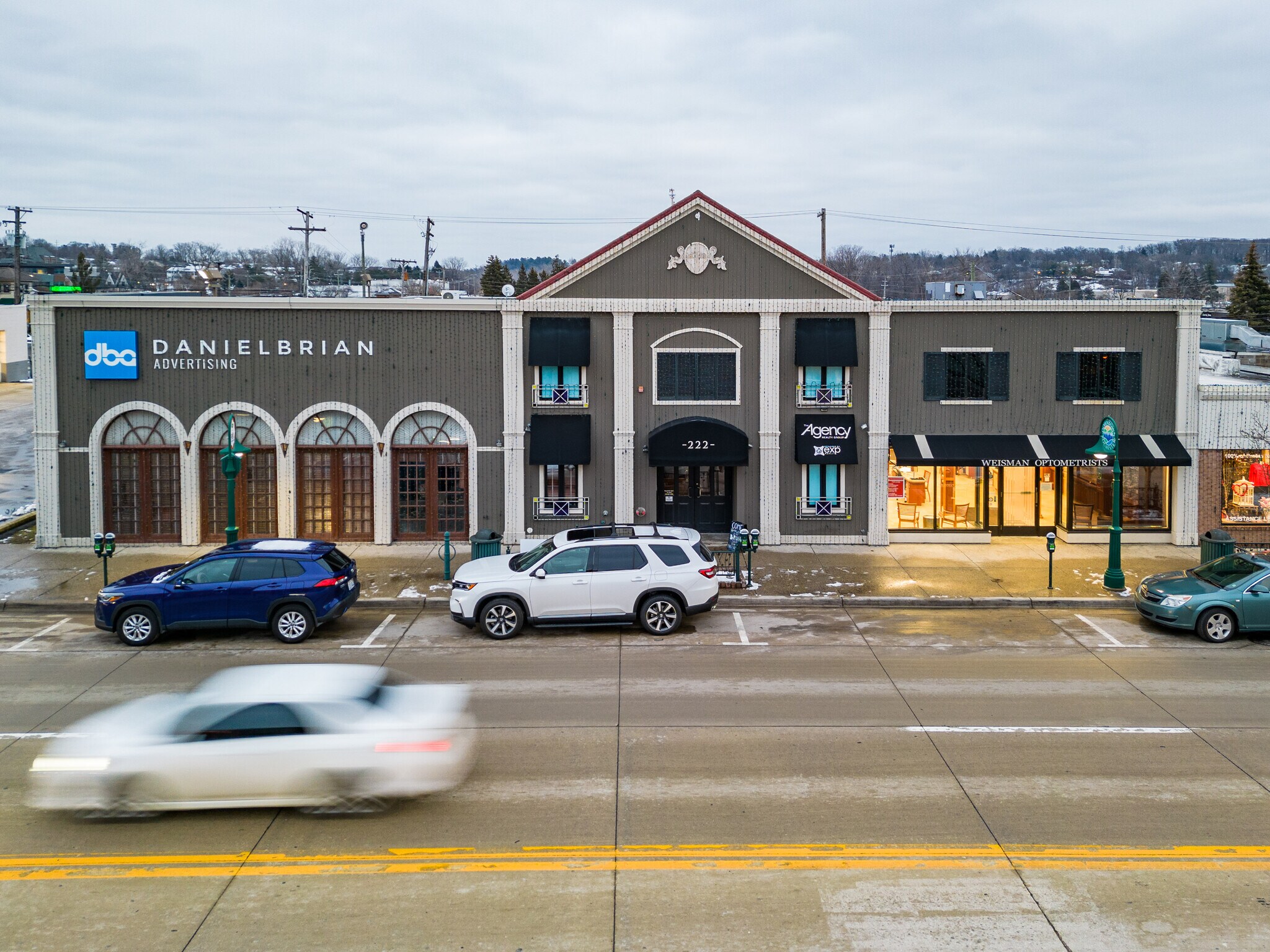 222 S Main St, Rochester, MI à louer Photo principale- Image 1 de 7