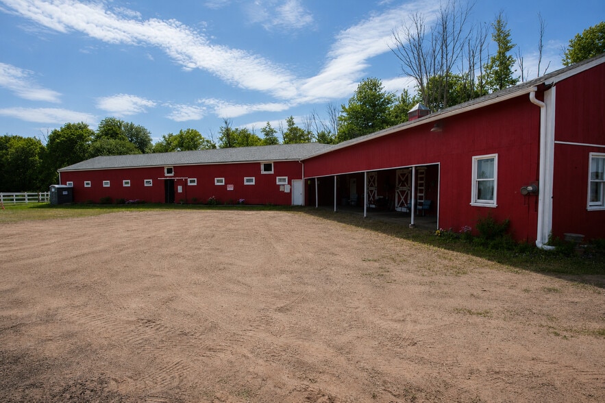 85 East St, East Granby, CT for sale - Building Photo - Image 3 of 24