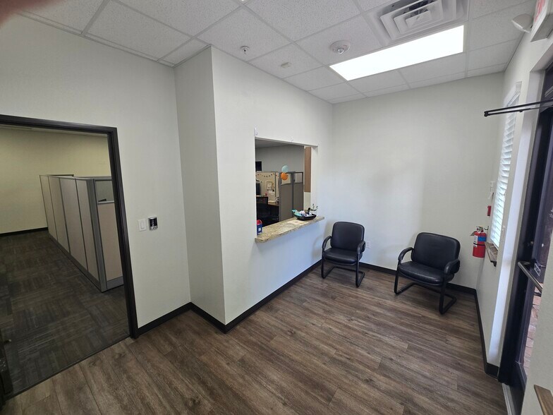 1011 Surrey Ln, Flower Mound, TX à louer - Photo intérieure - Image 3 de 7