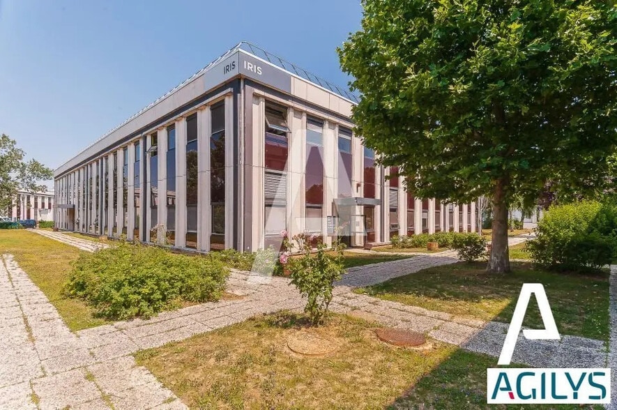 Flex in for lease - Building Photo - Image 2 of 7