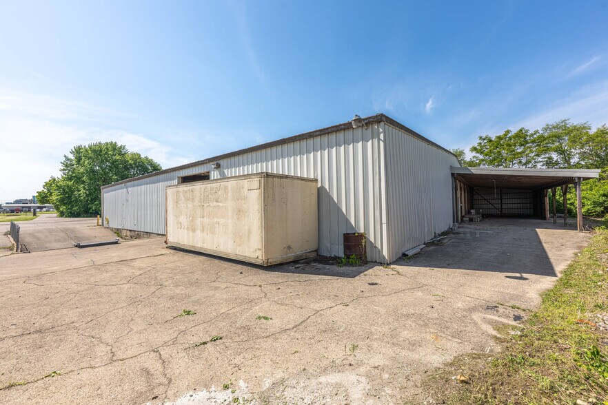 5150 Wagoner Ford Rd, Dayton, OH à vendre - Photo du bâtiment - Image 3 de 3
