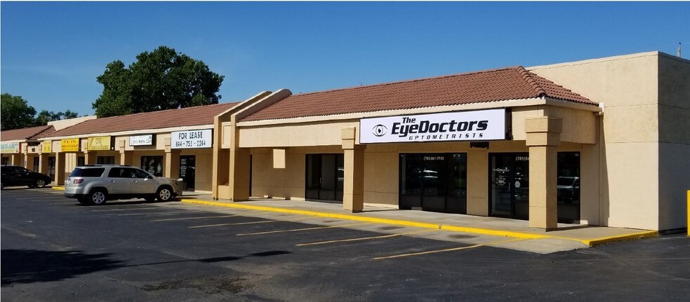 1835 NW Topeka Blvd, Topeka, KS à louer - Photo du bâtiment - Image 2 de 4