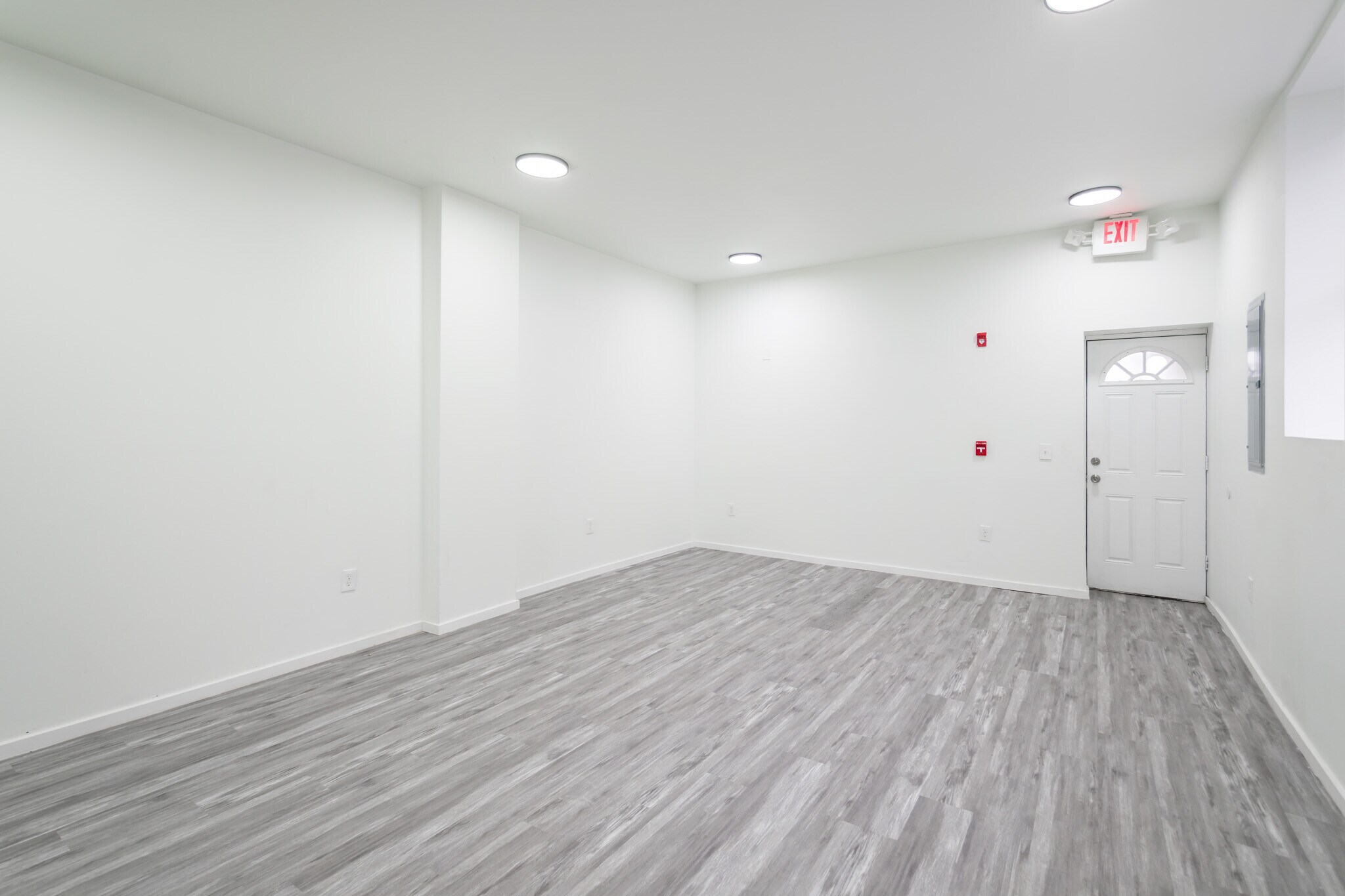 5715 Woodland Ave, Philadelphia, PA for sale Primary Photo- Image 1 of 1