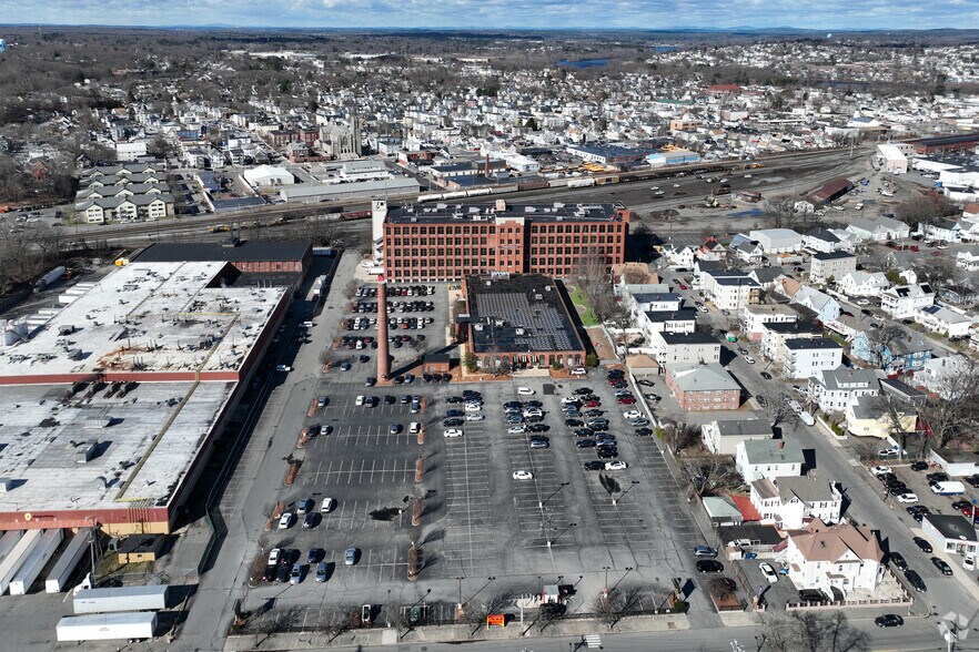 439 S Union St, Lawrence, MA à louer - Aérien - Image 3 de 4