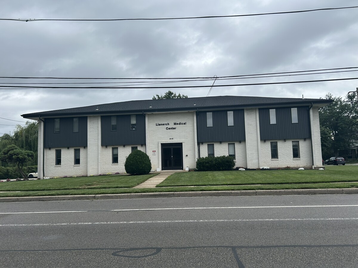 510 Darby Rd, Havertown, PA 19083 - Unit 1A -  - Interior Photo - Image 1 of 13