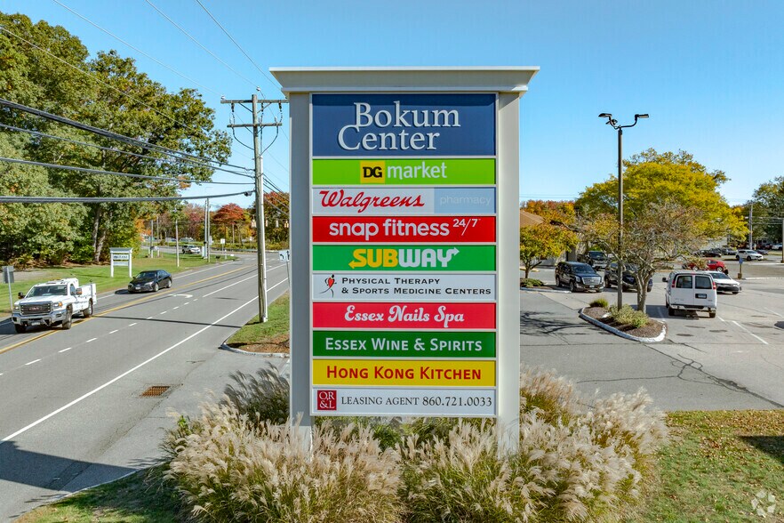 125 Westbrook Rd, Essex, CT à vendre - Photo du bâtiment - Image 2 de 28