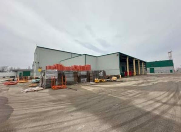 4107 W Orchard St, Milwaukee, WI for lease - Building Photo - Image 2 of 9