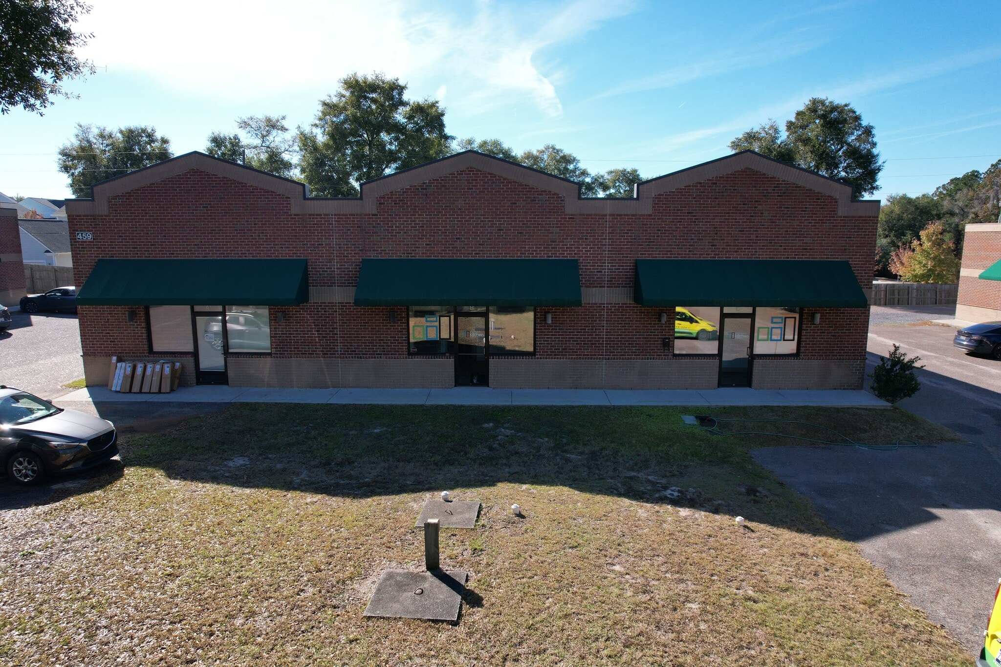 461 Jessen Ln, Charleston, SC for lease Primary Photo- Image 1 of 3