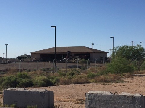 22423 N Ralston Rd, Maricopa, AZ à louer - Photo du bâtiment - Image 2 de 11