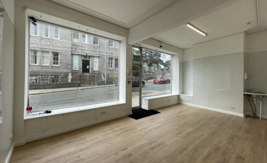 66 Esslemont Ave, Aberdeen for lease Interior Photo- Image 1 of 2