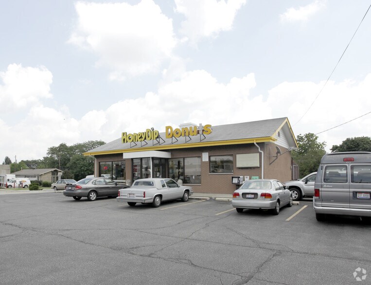 4480 Kenny Rd, Columbus, OH for sale - Primary Photo - Image 1 of 2