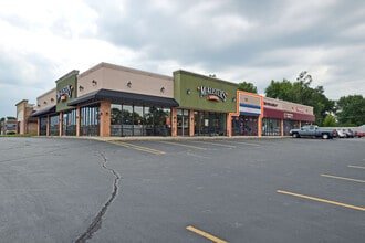 101-105 Frey Ln, Fairview Heights, IL à louer Photo du bâtiment- Image 2 de 7