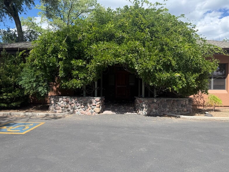812 Valley St, Prescott, AZ for lease - Building Photo - Image 3 of 6