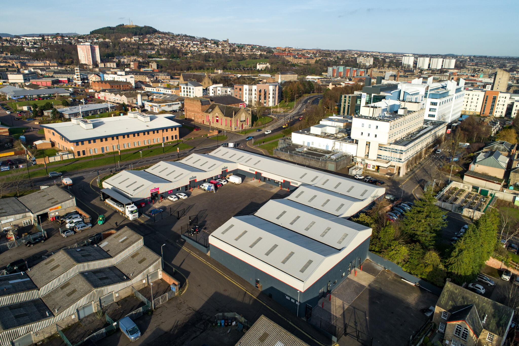 Mid Wynd, Dundee for lease Building Photo- Image 1 of 4