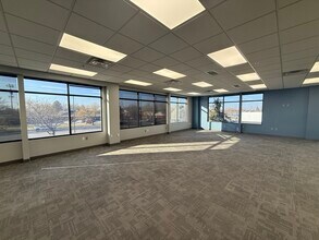 8899 S 700 E, Sandy, UT à louer Photo intérieure- Image 1 de 4