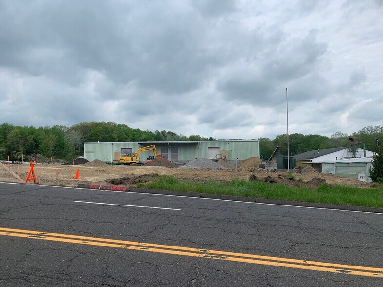 1565 Monroe Tpke, Monroe, CT à louer - Autre - Image 2 de 2