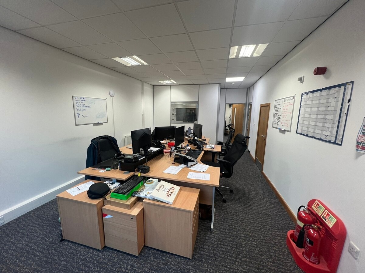 9 George Mann Rd, Leeds, WYK LS10 1DX - Unit 7 -  - Interior Photo - Image 2 of 4