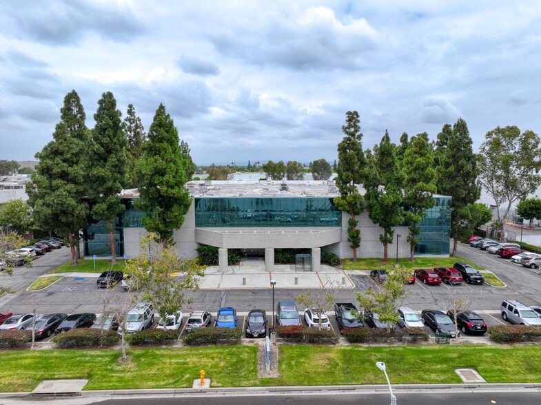 7345 Orangewood Ave, Garden Grove, CA for sale - Building Photo - Image 1 of 19