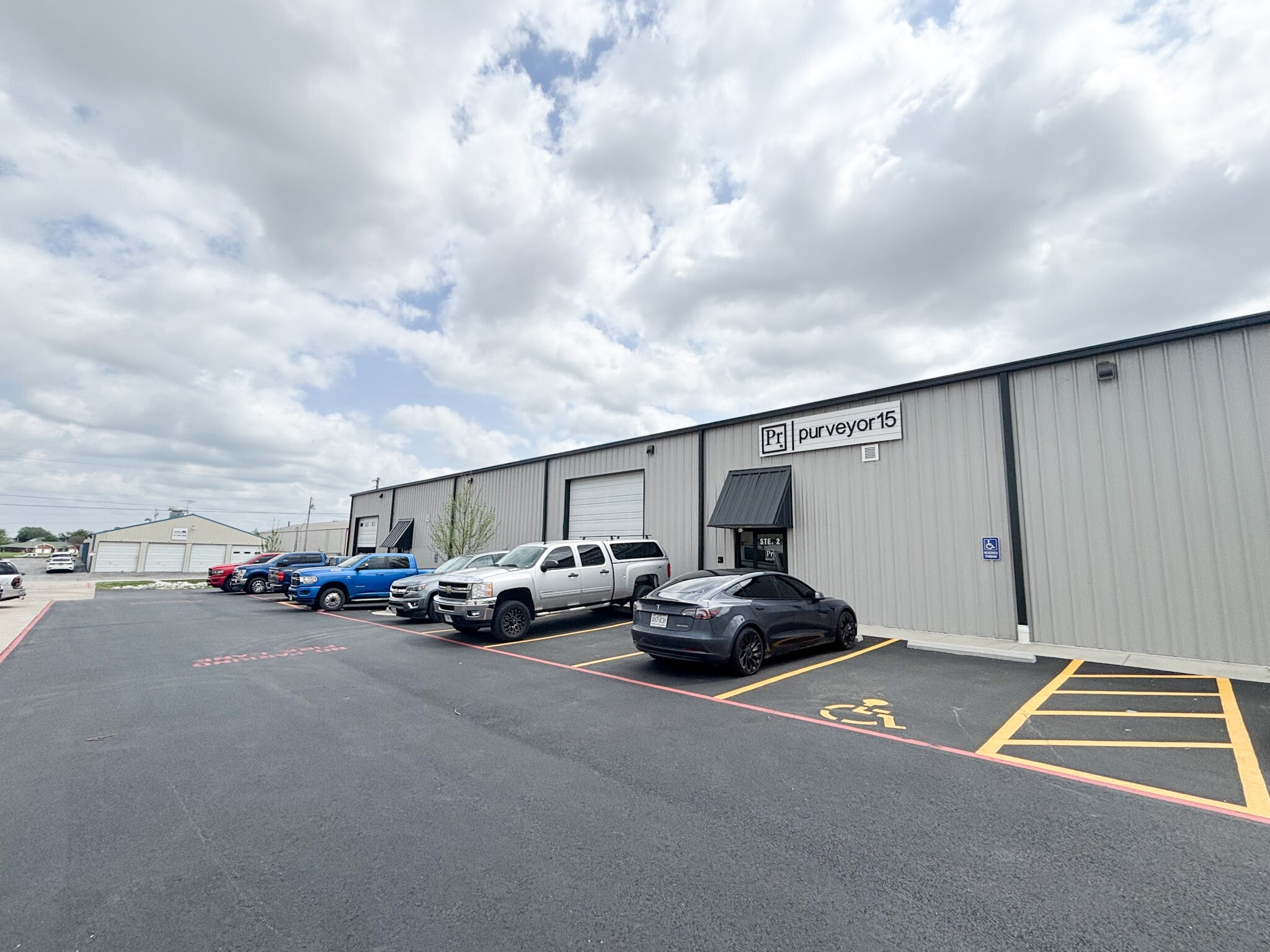 4173 N 20th St, Ozark, MO for lease Primary Photo- Image 1 of 19