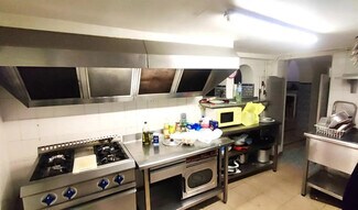 Plus de détails pour Commerce de détail à vendre