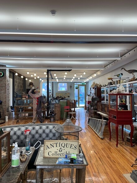 7604-7606 Rue Saint-Hubert, Montréal, QC for lease - Interior Photo - Image 3 of 6