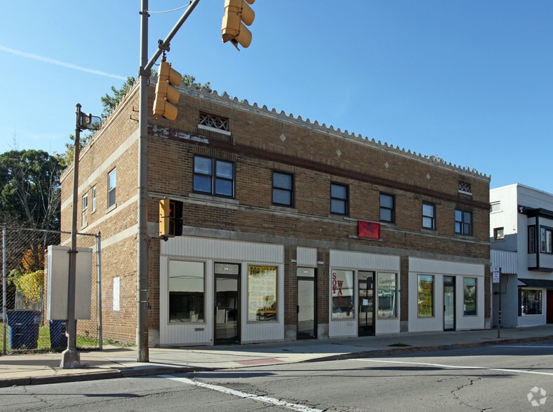 2007 Glendale Ave, Toledo, OH for sale - Primary Photo - Image 2 of 3